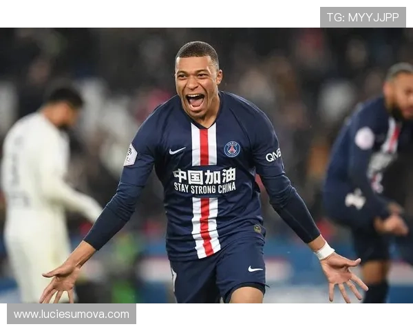 金玟哉本赛季欧冠零封纪录保持稳健，防守表现持续提升