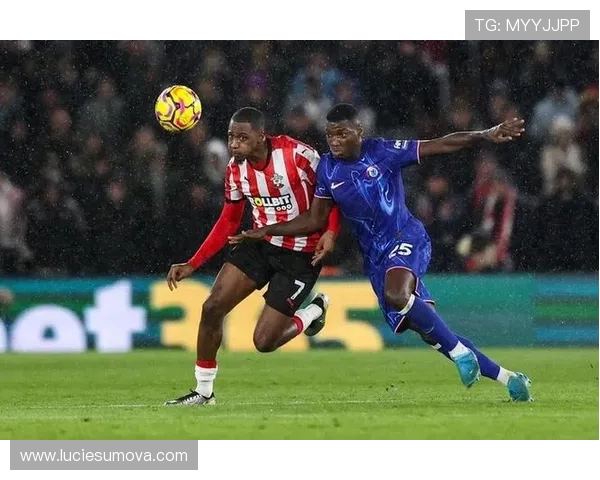 切尔西防线磨合仍不稳定,对阵密集赛程或考验球队关键战表现 切尔西防线磨合仍不稳定,对阵密集赛程或考验球队关键战表现