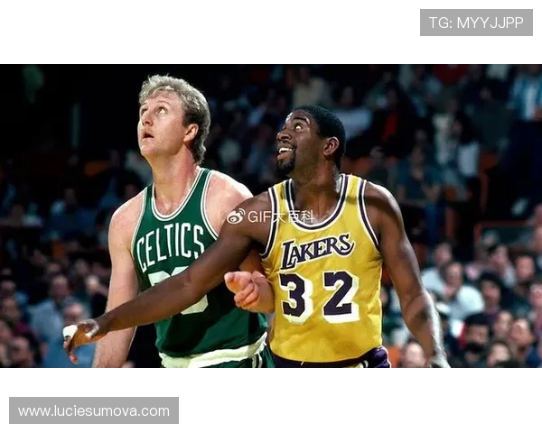 拉里·伯德关键三分拉开差距 高效组织能力难被超越